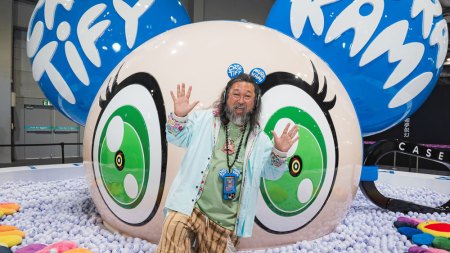 CASETiFY Joins Forces with Takashi Murakami to Celebrate One of the Artist’s Most Beloved Characters