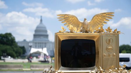 WASHINGTON, DC - JUNE 26:  
A new anti-President Trump statue is placed on the Natonal Mall in Washington, DC on June 26, 2025. (Photo by Marvin Joseph/The Washington Post via Getty Images)
