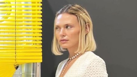 Portrait of Hilde Lynn Helphenstein.