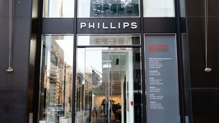 NEW YORK, NY, UNITED STATES - 2018/07/10: Phillips auction house branch in New York City. (Photo Michael Brochstein/SOPA Images/LightRocket via Getty Images)